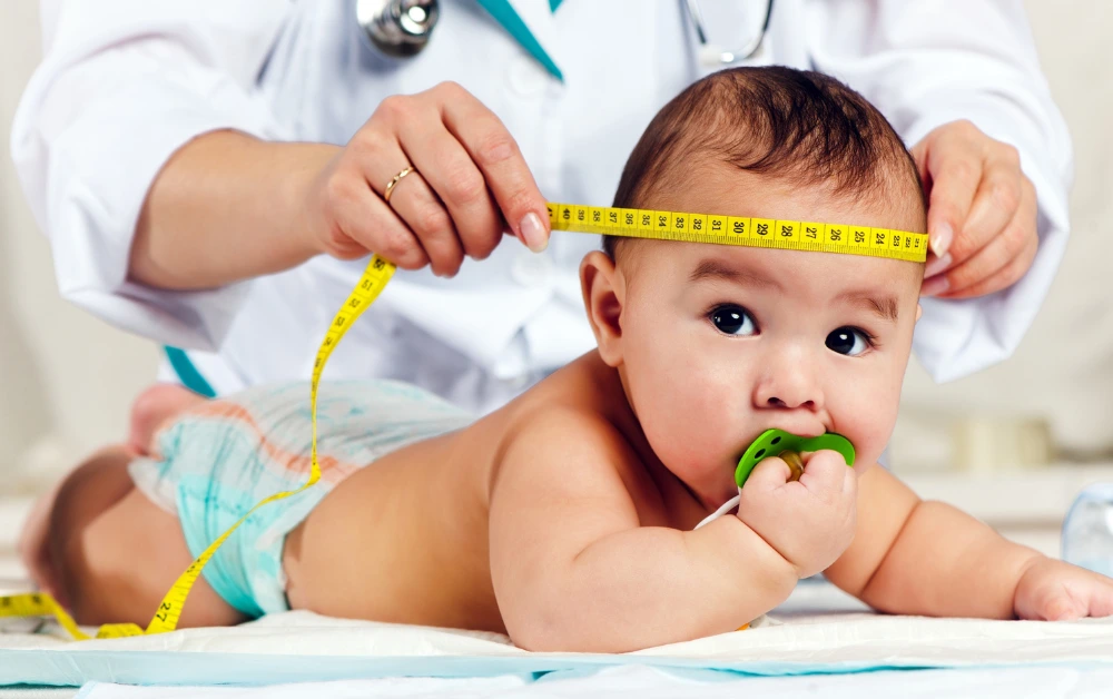 Read more about the article Šta pedijatar proverava tokom redovnog pregleda?